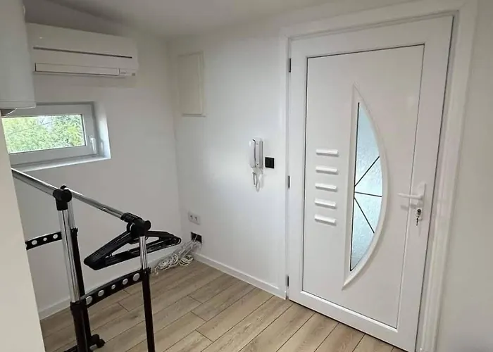 Orhideja 2 * Sarajevo